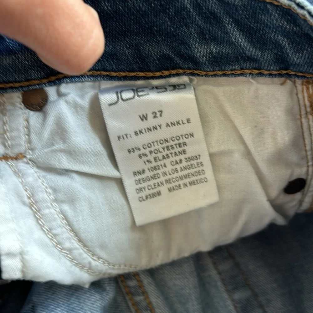 Joe’s Jeans Skinny Ankle - Picture 6 of 6